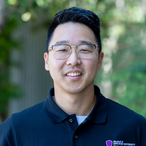 Elliott Chi SPAS Student Ambassador