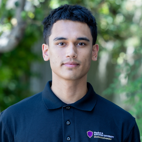 Michael Bloemhof COP Student Ambassador